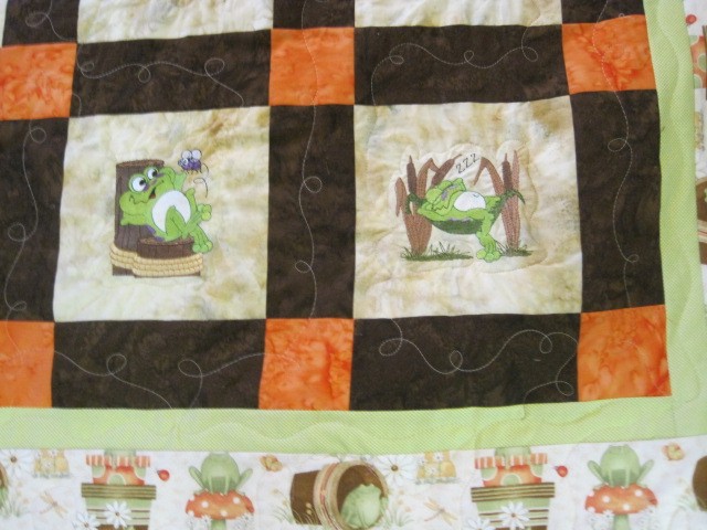 Frolicking Frogs quilt #6-1219