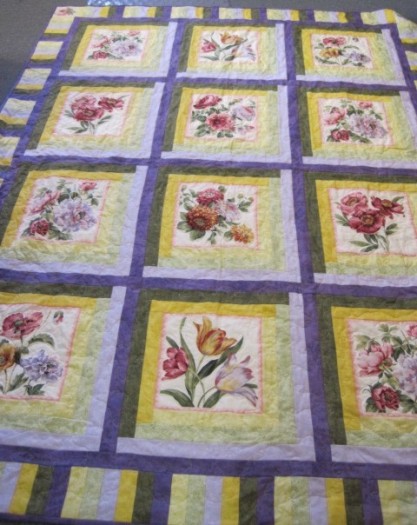 Floral panel quilt #6-1220