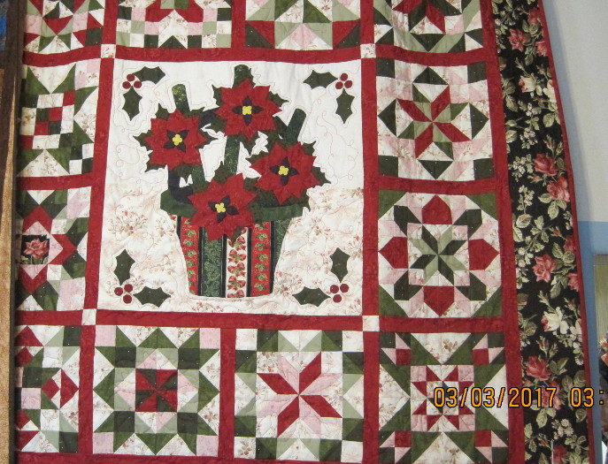 Poinsettias quilt #6-1263