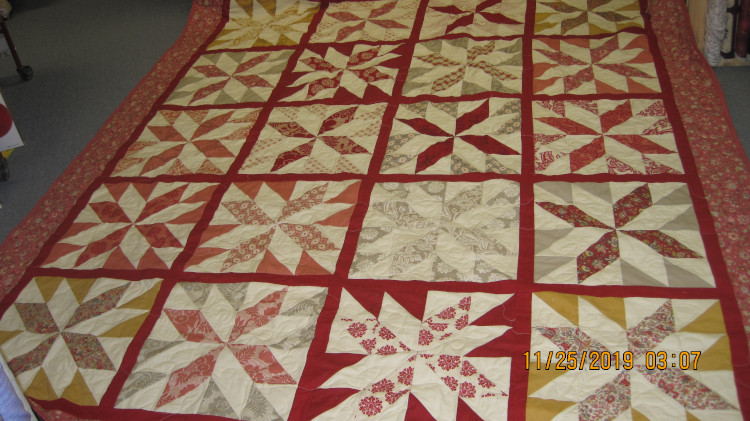 #6-1563 Layer Cake quilt