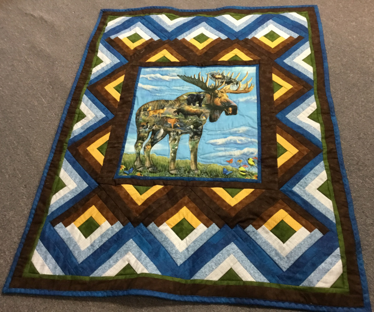 #6-1567 Moose panel quilted throw