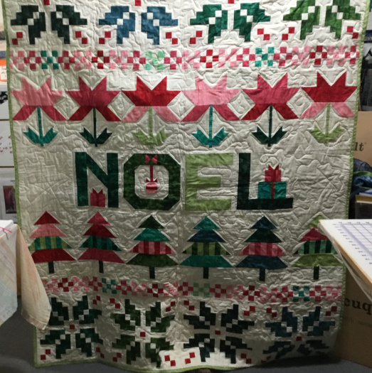 #6-1629 Noel quilt